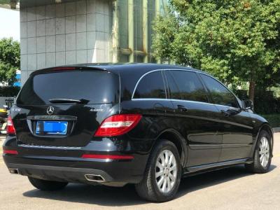 【南京】2017年6月 奔驰 r级 r320 3.0t 4matic 商务型 黑色 手自一体