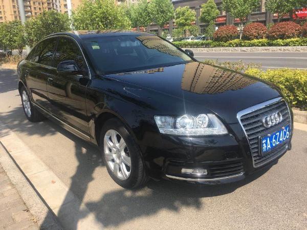 奥迪 奥迪a6l a6l 2.8 fsi 舒适娱乐型