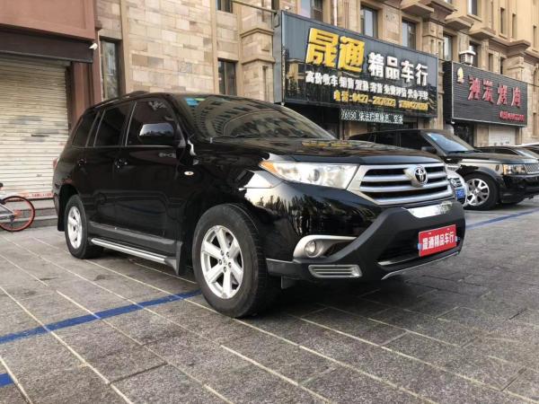 2013年2月丰田 汉兰达 2.7l 运动版五座