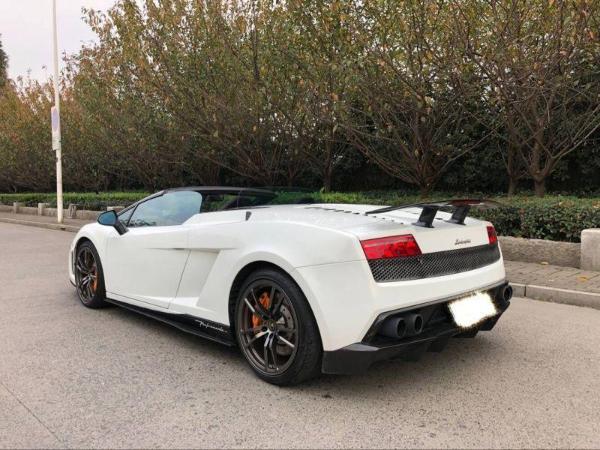 【宁波】2013年8月 兰博基尼 盖拉多 lp570-4 spyder performante 5.