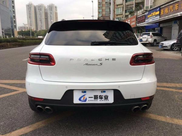 【深圳】2017年5月 保时捷 卡宴 macan s 3.0 t 白色 自动档