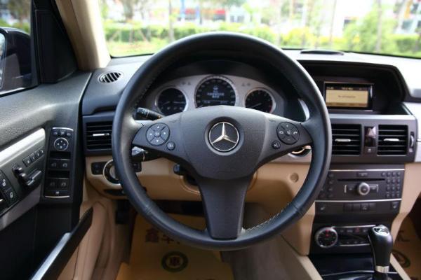 【沈阳】2012年7月 奔驰 glk级 glk300 4matic 3.