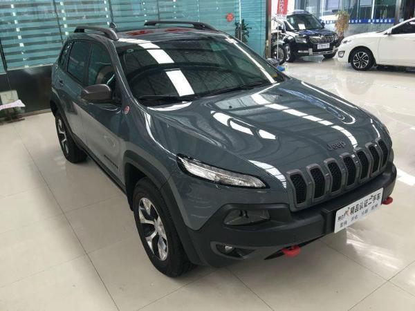 自由者jeep报价及图片,自由者jeep 【济宁】2016年10月 jeep 自由光 3.2 高性能版 自动档
