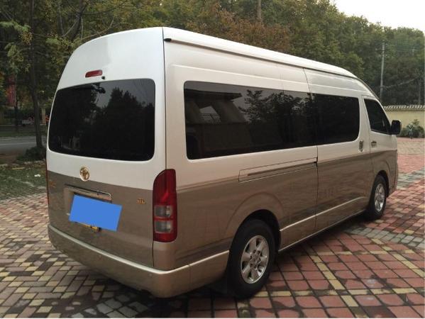 商务车 丰田 郑州二手海狮 近年二手海狮比较  基本配置 编号