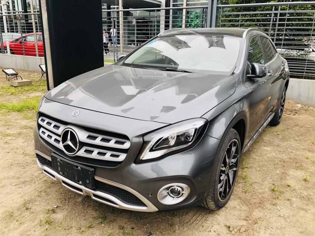 【南通】2017年7月 奔驰 奔驰gla 2017款 gla 220 4matic 豪华型 自动