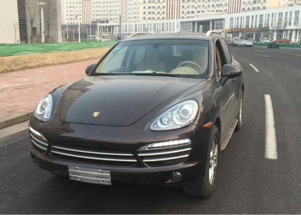 大连2014年7月保时捷cayenne2014款36美规铂金版自动档