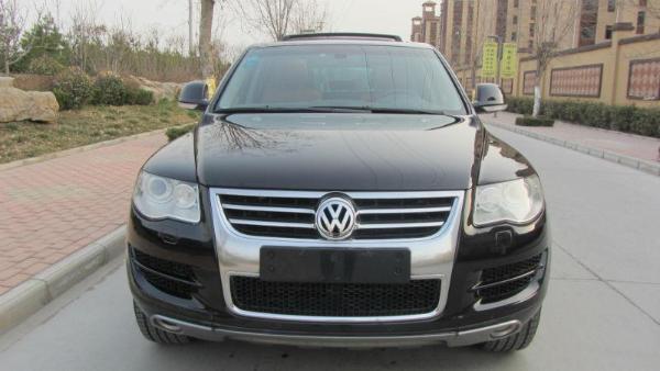 2010年7月 大众 途锐 3.0 tdi v6柴油高配型