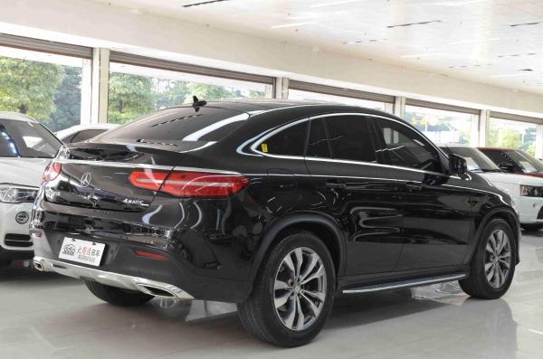 【东莞】2016年3月 奔驰 gle gle400 4matic 3.0t 黑色 自动档