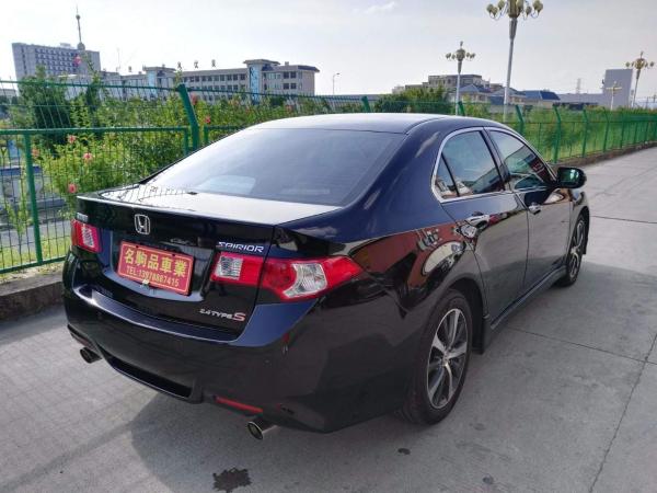 【南宁】2011年8月 本田 思铂睿 2.4 type-s navi 黑色 自动档