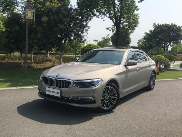 2017年7月宝马 宝马5系 530li 2.0t 尊享型 豪华套装