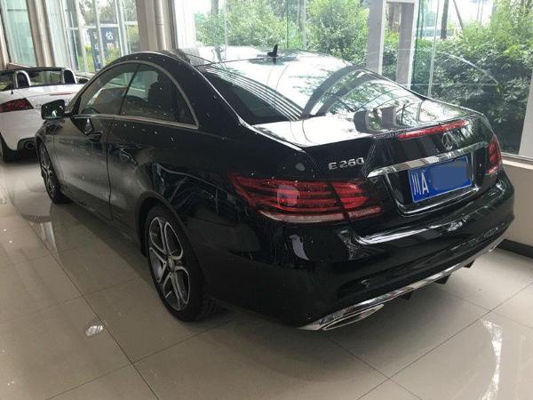 【成都】2015年4月 奔驰 e级 e260 coupe 2.0t 黑色 自动档