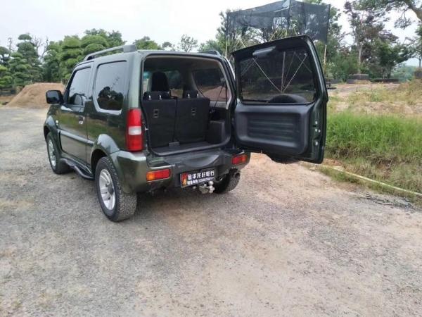 【金华二手车】2014年10月_二手铃木 吉姆尼 1.3l 档