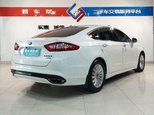 福特 蒙迪欧 2.0t gtdi200 时尚型