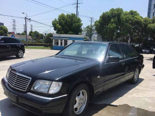 【上海】1997年3月 奔驰s级 s600 5.8 v12 黑色 手自一体