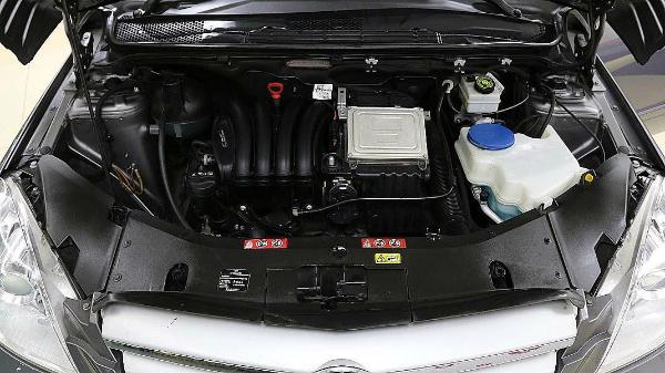 【上海】2011年10月 奔驰b级 b200 2.0l cvt 时尚型 手自一体