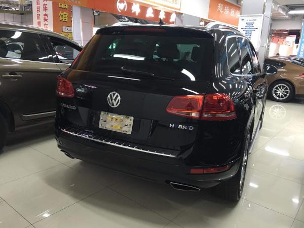 【杭州】2012年4月 大众 途锐 油电混合 3.0tsi v6 黑色 自动档