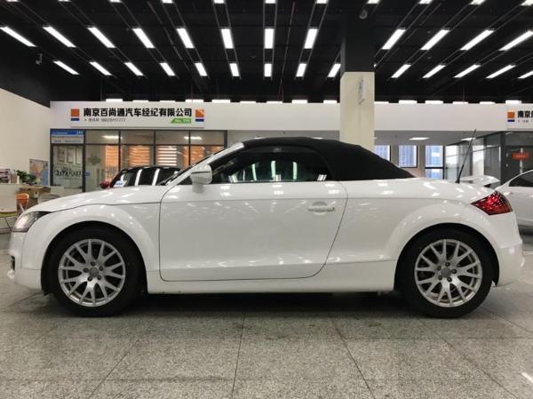 【南京】2013年3月 奥迪 奥迪tt tt 45tfsi roadster 自动档