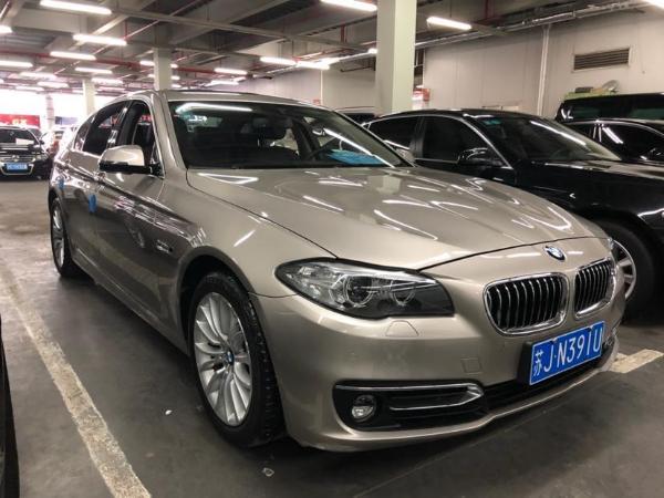 2017年6月宝马 宝马5系 525li 2.0t 豪华设计套装