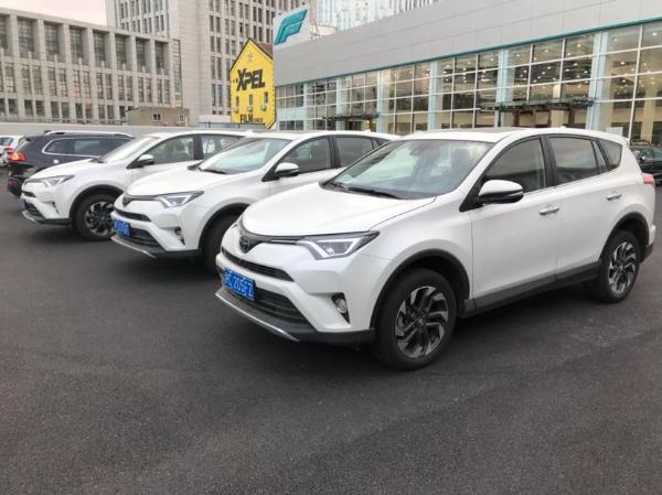 【上海】2018年10月 丰田rav4 荣放 2.5l 四驱精英i版 手自一体