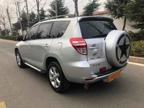 【青岛】2010年6月 丰田rav4 2.0l at豪华版 自动档