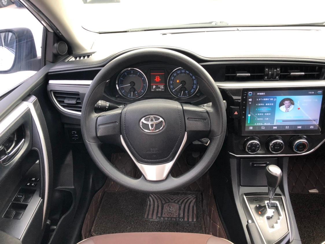 【泉州】2016年12月 丰田 卡罗拉 2017款 1.2t cvt gl-i 白色 自动档