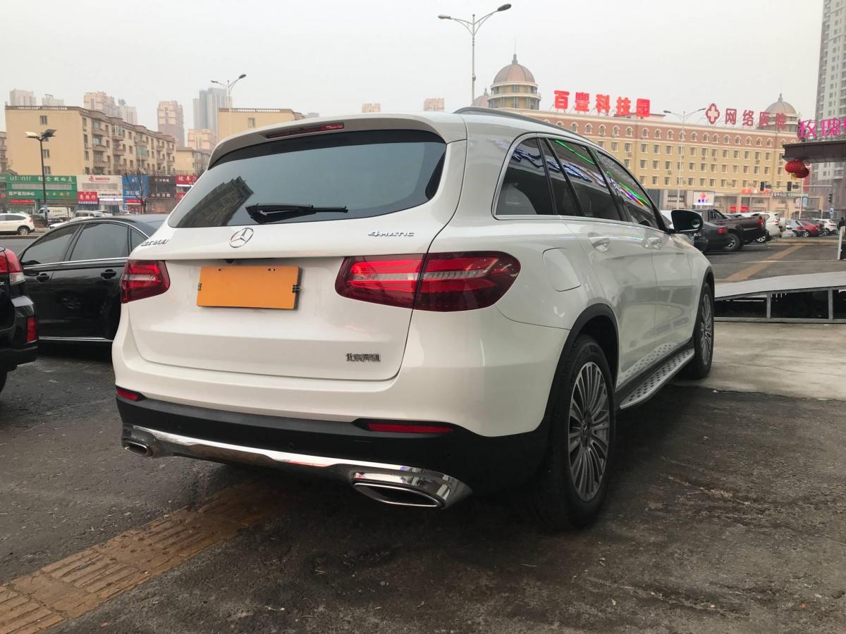 2017年8月奔驰 glc级 2017款 glc200 2.0t 4matic