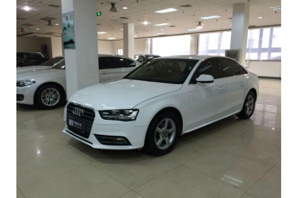 奥迪 奥迪a4l a4l 1.8tfsi 30tfsi 舒适型