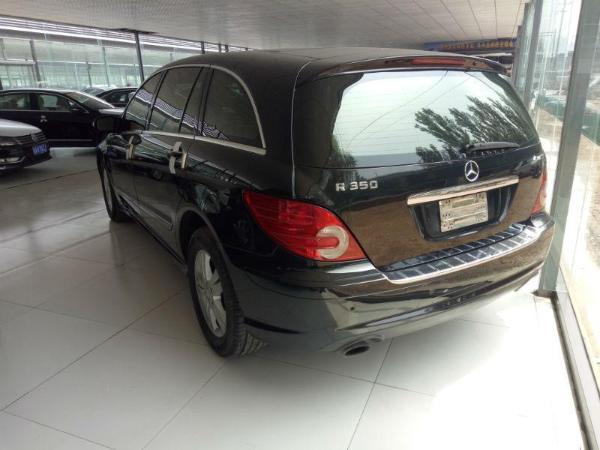 【太原】2009年6月 奔驰 r级 r350l 3.5 四驱版 黑色 手自一体