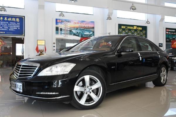 16款奔驰s300,2011款奔驰s300 奔驰s级 s350l 3.5 四驱 grand edition