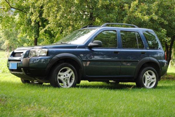 【鞍山】2005年12月 路虎 神行者 1代 2.5 v6 五门版 蓝色 手自一体