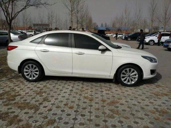福特 福睿斯 2015款 1.5 手动 舒适型 1.5图片