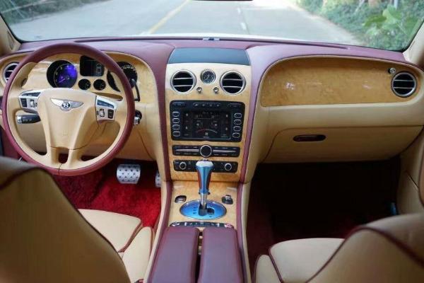 【乌鲁木齐】2011年2月 宾利 飞驰 w12 6.0t 5座 白色 手自一体
