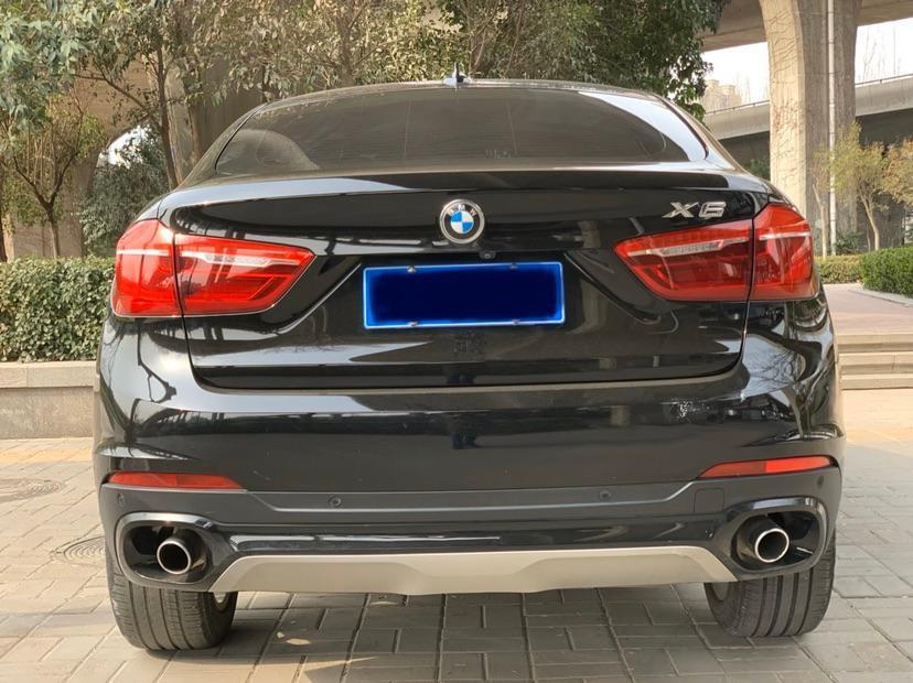 【济南】2015年6月 宝马 宝马x6 2015款 x6 35i 3.0t 尊享型 手自一体