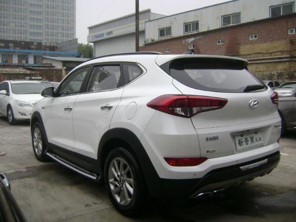 【晋城】2016年7月 现代 途胜 1.6t glx 两驱领先型 白色 自动档