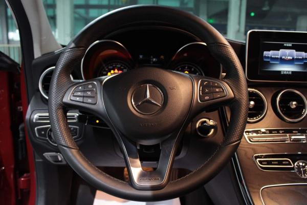 奔驰c级 2015款 c 180 l 1.6t 手自一体 运动型 2.