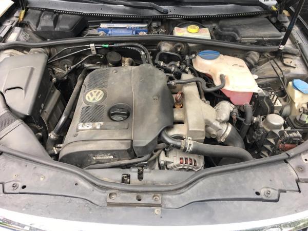 2010年8月大众 帕萨特 领驭1.8t 豪华型