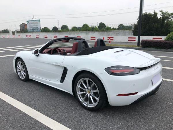 保时捷 718 boxter 2.0t图片