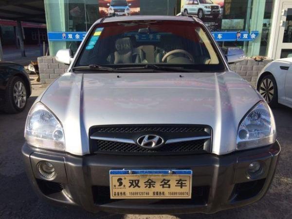 【乌鲁木齐二手车】2010年12月_二手现代 途胜 _价格5.