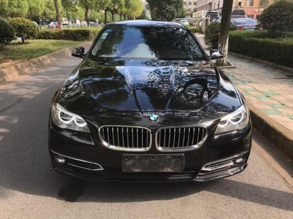 2016年5月宝马 宝马5系 525li 2.0t 豪华设计套装