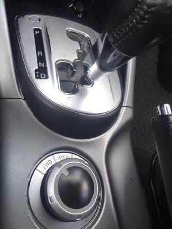 2009年7月三菱 欧蓝德 2.4l cvt 时尚型 四驱