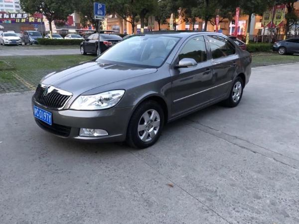 【上海】2011年6月 斯柯达 明锐 1.6l 逸俊版 手自一体