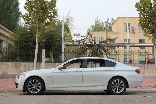 【枣庄】2016年7月 宝马 宝马5系 528li 2.0t 领先型 手自一体