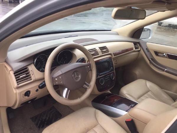 【台州】2007年9月 奔驰r级 r500 5.0l 自动档