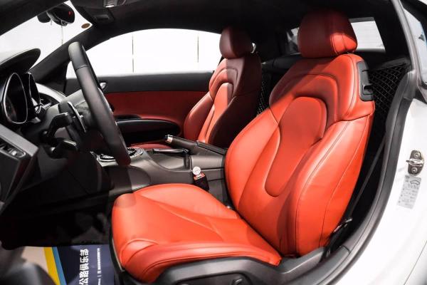 【重庆】2018年10月 奥迪 奥迪r8 r8 4.2l 自动档