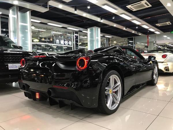 【杭州】未上牌 法拉利 488 spider 3.9t 黑色 手自一体