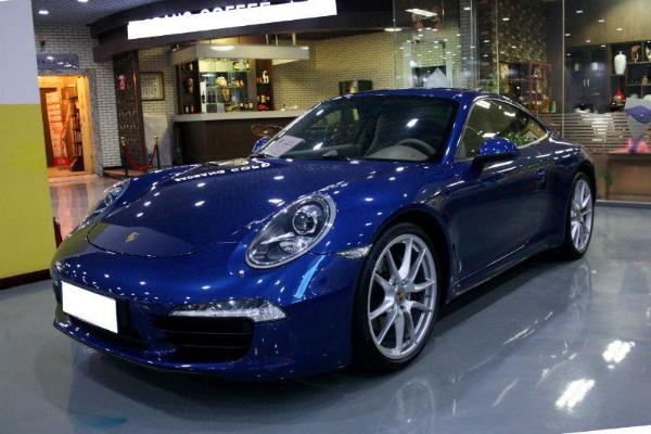 【上海】2013年2月 保时捷 911 carrera 3.4 蓝色 自动档