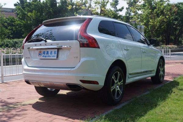 【广州】2014年3月 沃尔沃 xc60 白色 自动档