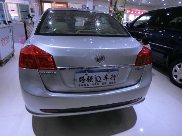 【马鞍山】2011年3月 别克 凯越 1.6 lx 银灰 手动挡