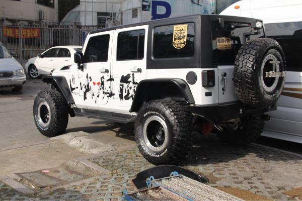 suv越野车 jeep 上海二手牧马人 近年二手牧马人比较  基本配置 编号
