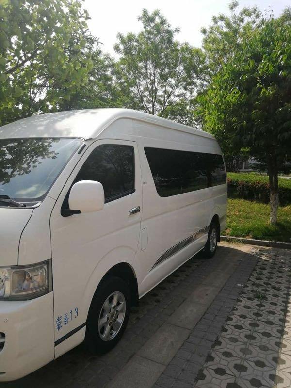 丰田 海狮 13人座豪华小客车 trh223l—lemnk 标准版 自动档